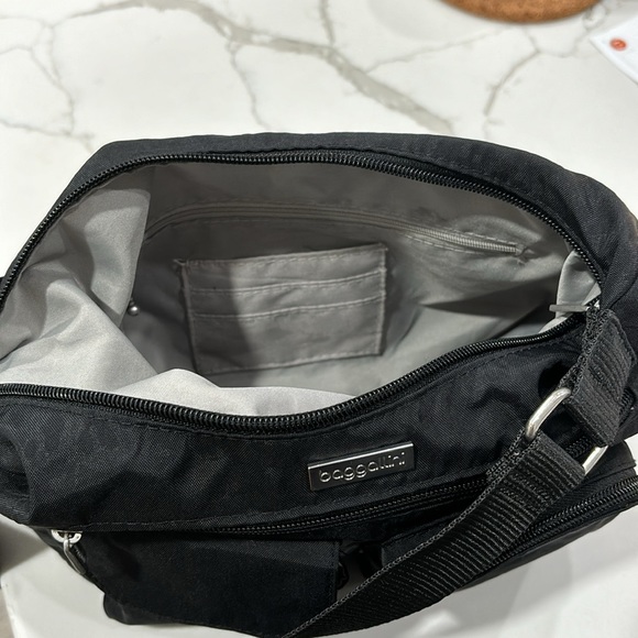 Baggallini bag - Picture 5 of 5
